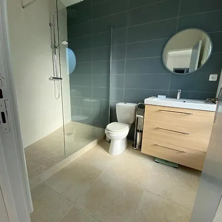 Maison 4 Personnes Avec Jardin, A 200 M De La