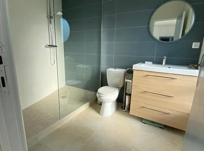 Maison 4 Personnes Avec Jardin, A 200 M De La